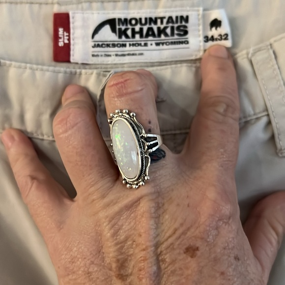 ๐๐๐ MOUNTAIN KHAKIES EUC SIZE 34x32 SLIM FIT POPLIN ๐๐๐ - Picture 2 of 9